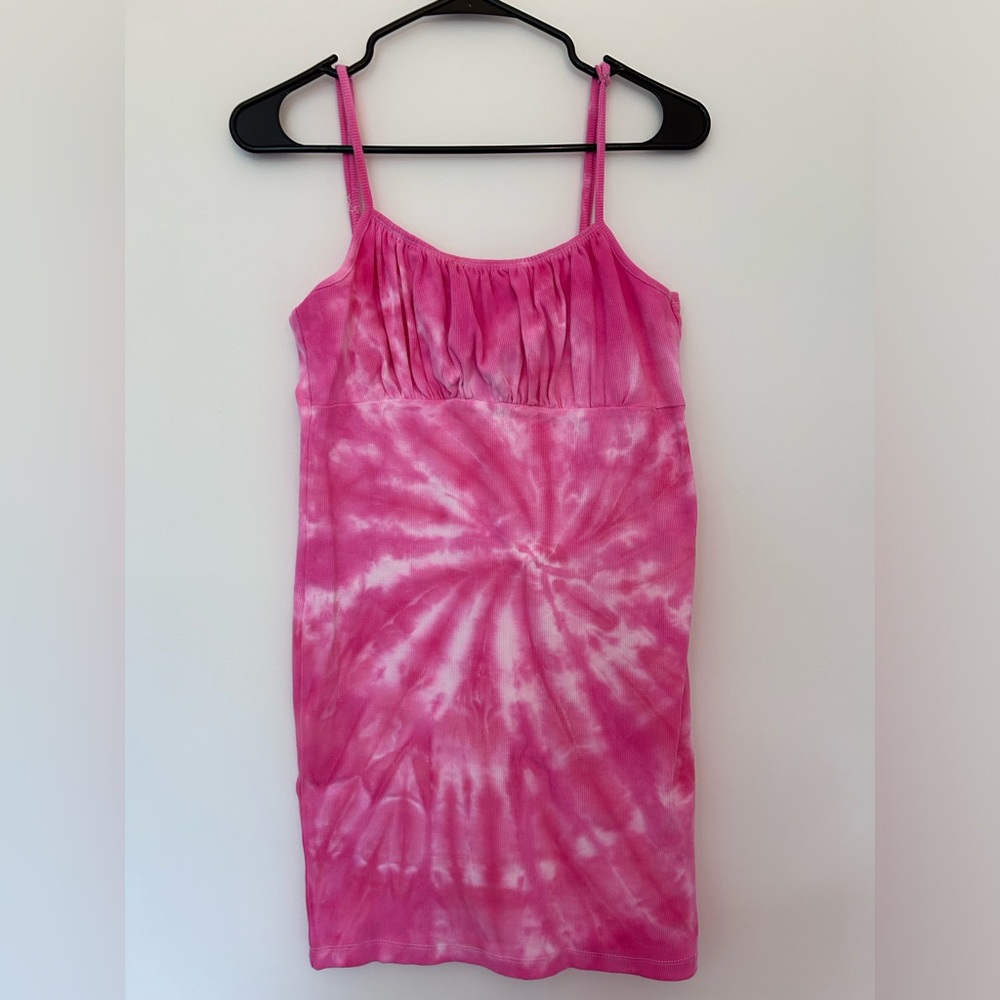 Forever 21 Pink tie-dye summer dress